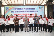 Pemkab Sleman Berikan Penghargaan…