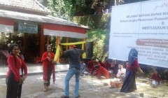 Warga Saradan Dlingo Bersih Dusun…
