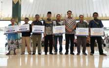 1.189 Lansia Terima Bantuan Sosial…