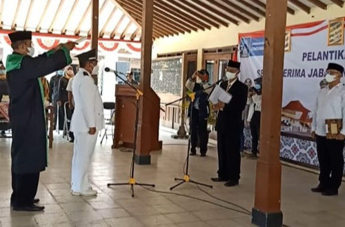 Drs.Subagyo, MM Panewu Depok Sleman Lantik Sugiyanto Sebagai Pj.Lurah Condongcatur 
