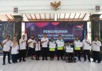 Wabup Sleman Serahkan Tali Asih…