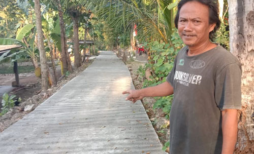 Rejosari  Rt 01 dan 03 Jatimulyo Dlingo Kesasak Padat Karya Kini Jalannya Ngejos  Broo 