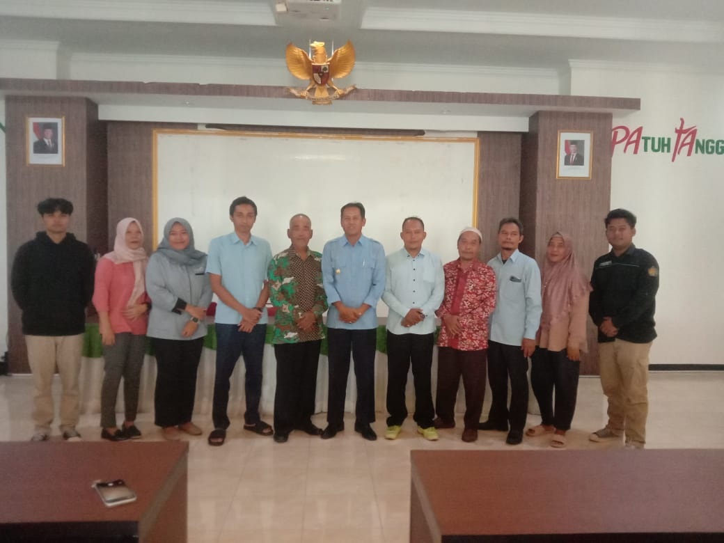 KWT Sri Lestari  Patalan Dan Kelompok Ternak Sidorejo Raih Program Seminar Kelayakan Dari UJB Dan UGM