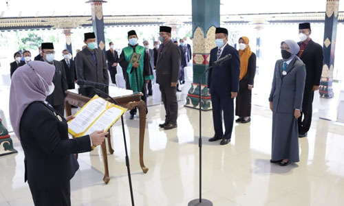 Siapa Sajakah Pejabat Tinggi Pratama Yang Di Lantik Bupati Sleman 2021 ? 