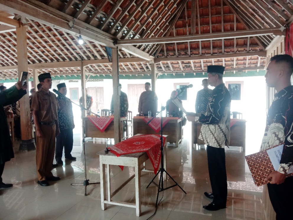 Pesan Panewu Saptosari Gunungkidul Eka Prayitna Dukuh Baros Lor Terlantik Harus Memasyarakat 