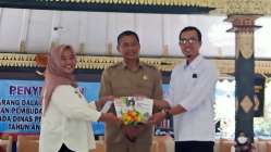 PUSTAKA UPAYA TINGKATKAN MINAT…