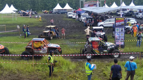 Inilah Kejuarnas Off road Adventure Challenge Team Individual Seri Winch 3 dan Non Winch Seri 4 Kebumen Jateng 