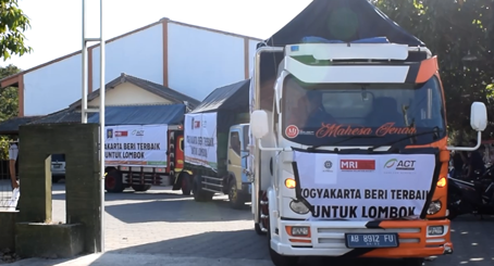 PEDULI KEMANUSIAAN ACT YOGYA KIRIM BANTUAN LOGISTIK KE LOMBOK