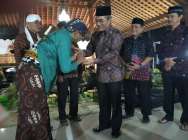 Pak Dewan Pentaskan Budaya Wayang…