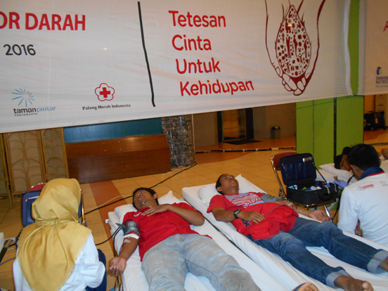 Taman Pintar Dan Sari Husada Gelas Aksi Donor Darah