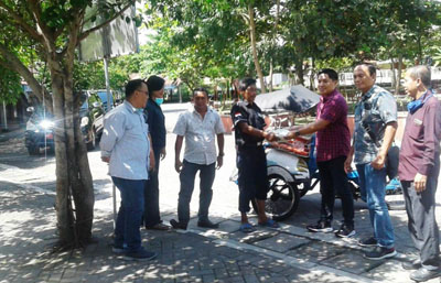 Komisi B DPRD Bantul Gelar Aksi Peduli Covid -19 Bagi Beras Untuk Rakyat 