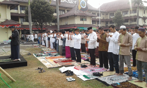 Qurban dan Idul Adha Di Mapolda DIY 2017