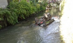 1 Jalur -2 Kendaraan 'Ndak…