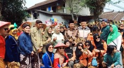 PERDANA GELARAN MERTI DUSUN NGALANGAN…