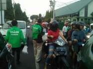 Berkah Ramadan Ojek Jaket Hijau…