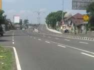 inilah jembatan layang jombor Sleman…