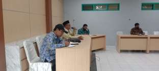 Rakor pak lurah kasidi maguwoharjo…