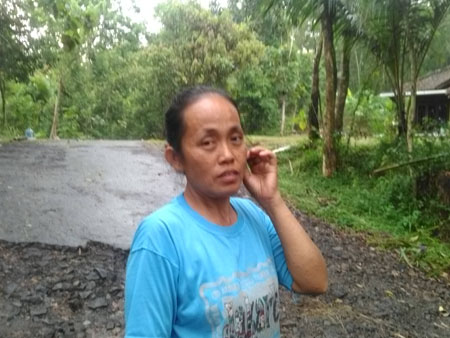 Maryanti  Semoyo Miris Lihat  Dengan Mata Kepala Sendiri Sering Terjadi Kecelakaan Di Depan Rumahnya 