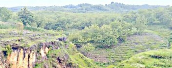 Wisata Goa Ngingrong 1 Diantara…