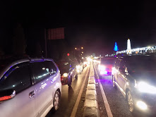 Libur lebaran  kendaraan padati Jogja jalan -jalan lintak wilayah macet 