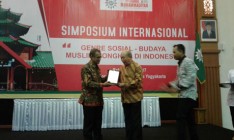Warga Tionghoa andil dIbidang ekonomi,…