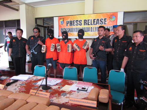 Polda DIY Gulung Sindikat Ganja  50 KG Gagal Edar