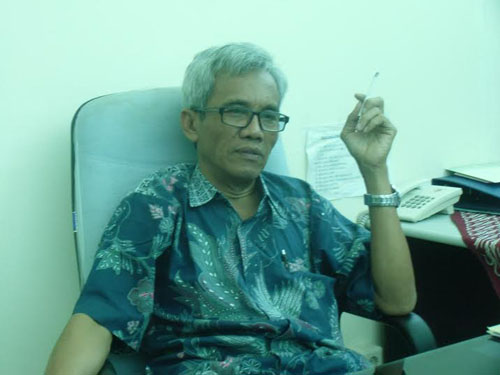 SUYANTO, ST, .M.Tech, 'DISIPLIN WAKTU,KERJA KERAS DAN ULET  KUNCI KEBERHASILAN. 