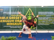 PAGELARAN SAWIJI GREGET SENGGUH…