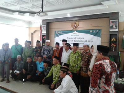 AKAN ADA BERSIHKAN MASJID MASSAL DAN MASUK MURI