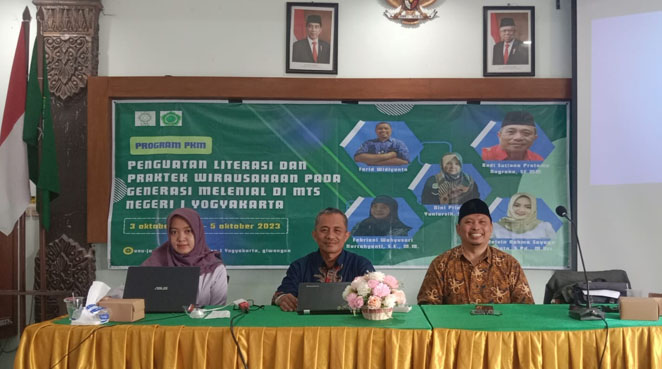 UNUYO - MTs N 1 Negeri Yogya Gelar Workshop Literasi Milenial 2023
