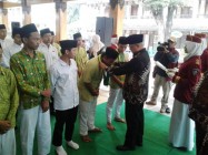 1.000.SISWA MADRASAH DIWISUDA SEBAGAI…