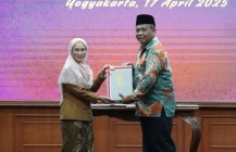 Pemkab Sleman Kembali Raih Predikat…