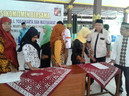 Sejumlah Caleg Dapil V Bantul Dapil DIY Deklarasikan Anti Politik Uang Di Pileg 2019