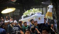 Kanjeng Raden Ayu Nindyokirono…