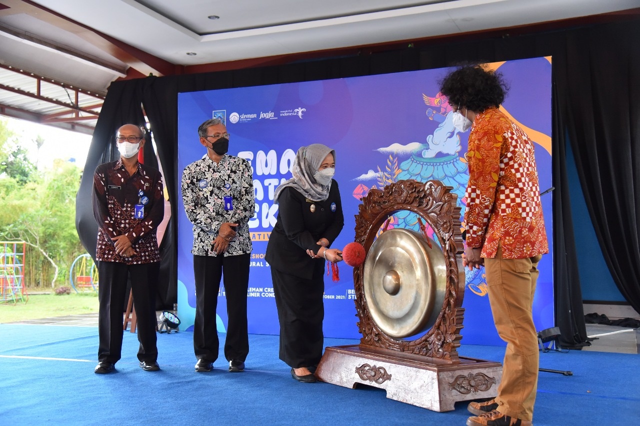 Bupati Sleman Buka Acara Sleman Creative Week di Tamkul Condongcatur Sleman