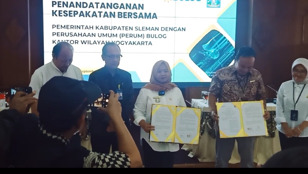 PERUM BULOG SIAPKAN 100 TON BERAS OPERASI PASAR MURAH DI SLEMAN