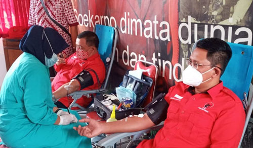 DPC PDIP Sleman Peringati Bulan Bung Karno Gelar Aksi  Darah Massal