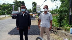 CV. Diponggo Laksanakan Pengaspalan…