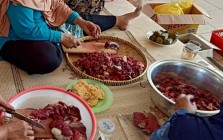 Masa Pandemi Umat Muslim Di Kalinongko…