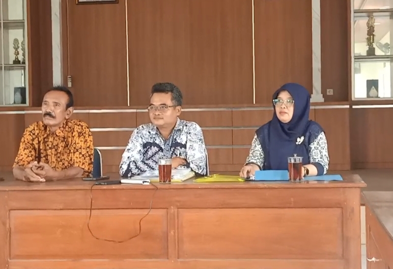 Proyek Paving Block Jogging Track Sidomoyo Ditargetkan 30 Desember Selesai Pengerjaan