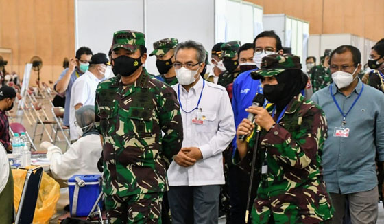 Panglima TNI Targetkan Vaksinasi Optimal Untuk  Warga DIY