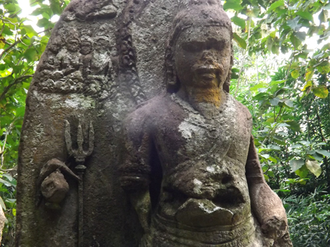 Lha Ini Arca  Gupolo Penjaga Hutan Sambirejo