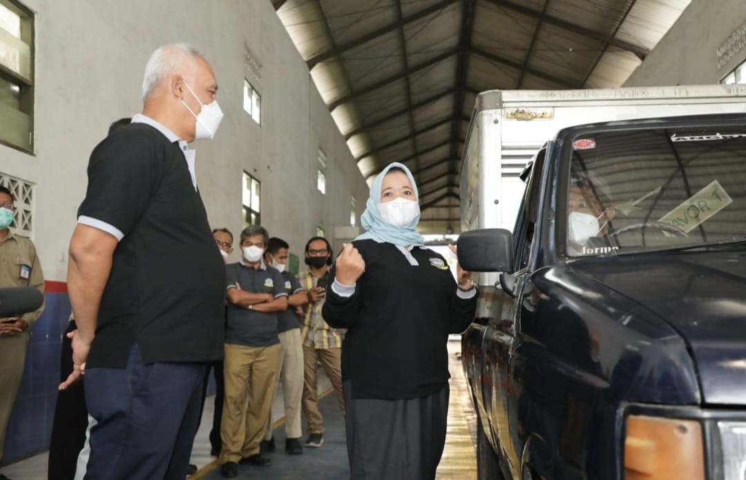 PELUNCURAN SISTEM UJI KENDARAAN SECARA DRIVE THRU MUDAH DAN TRANSPARAN