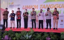 PERCEPAT PERTUMBUHAN EKONOMI SLEMAN…