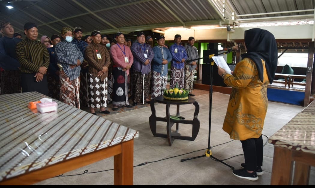PAGUYUBAN BREGADA RAKYAT SEMBADA JADI GARDA DEPAN PELESTARI KEBUDAYAAN 