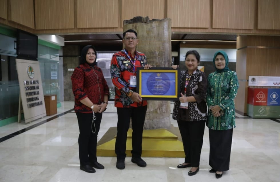 BERHASIL KELOLA SAMPAH, SLEMAN RAIH SERTIFIKAT ADIPURA 2022 DARI KLHK