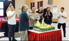 Perdana Polda DIY Gelar Wiwitan…