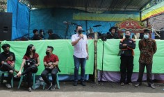 Wabup Sleman Danang Maharsa Nonton…