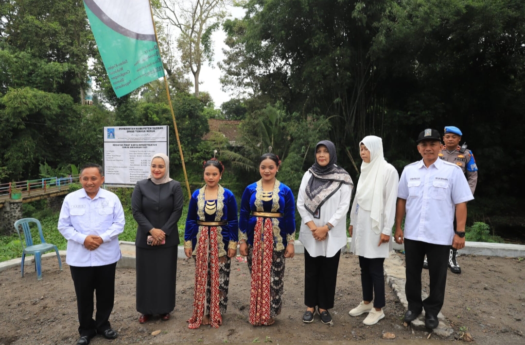 Haris Martapa Resmikan Hasil Program Empat Proyek Padat Karya di Cangkringan