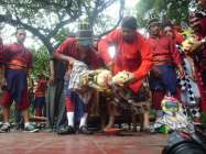 Kenapa Tradisi Saparan Gunung Gamping…